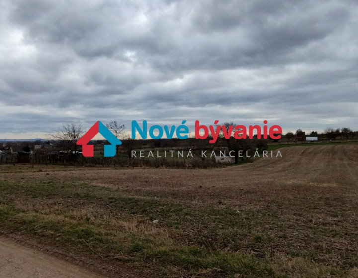 Predaj,pozemok v záhradkárskej časti-V.Ludince(N114-14-FRAD)