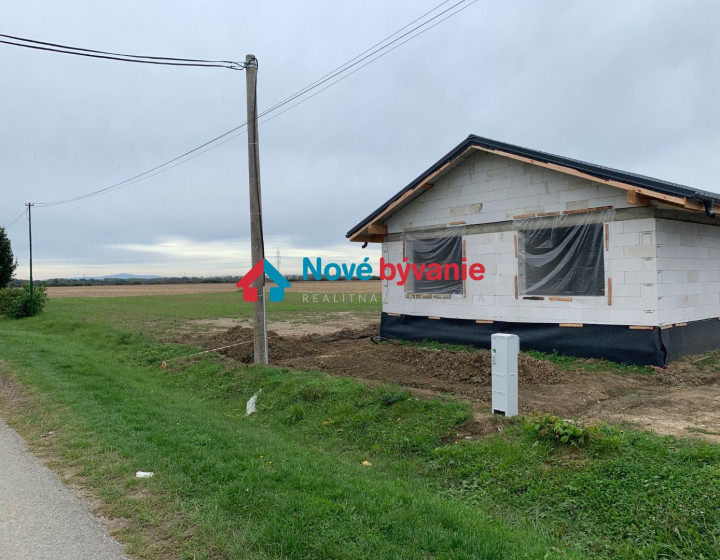 Pozemok na predaj Hatalov