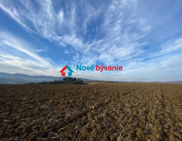 Exkluzívne na predaj pozemok obec Lietava okres Žilina Parcela C mimo obce