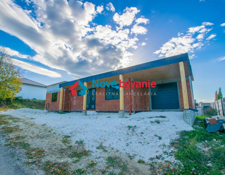 Predaj, Bungalov,143m2, Poluvsie nad Rajčiankou, okr: Žilina (N005-12-TOJA)