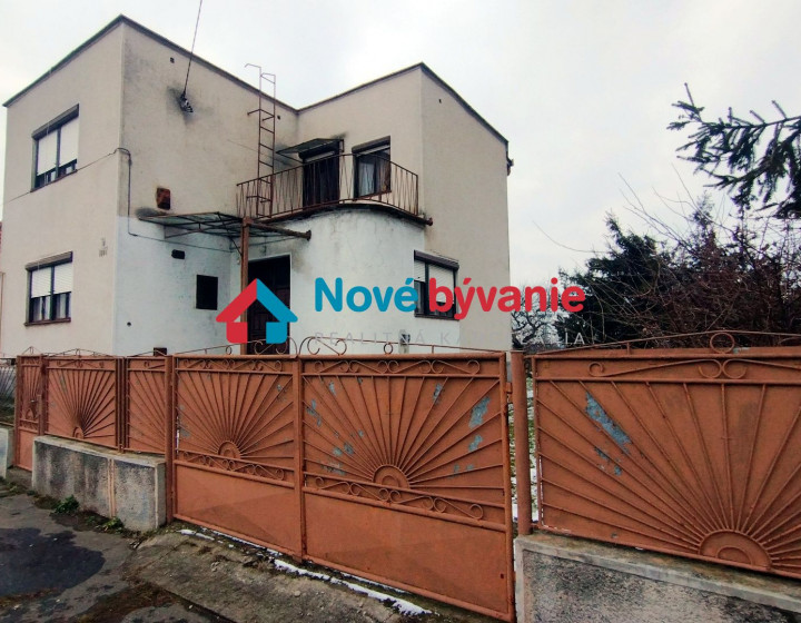 Predaj, rodinný dom v dobrej lokalite-Želiezovce(N156-12-FRADE)