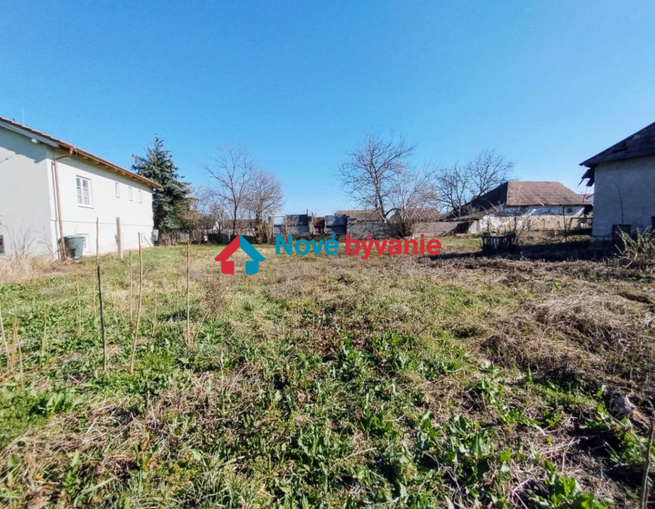 Predaj, stavebný pozemok | Jur nad Hronom (009-14-MAHA)