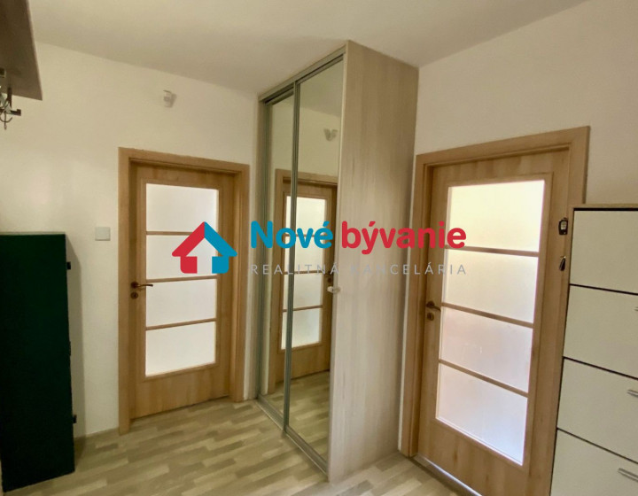 REZERVOVANÉ - Predaj 3 izb. slnečný byt BA Dúbravka - kvalitná rekonštrukcia (N248-113-OTKAE)