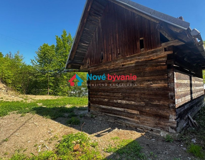 Na predaj starší dom so súpisným číslom N043-12-DASE