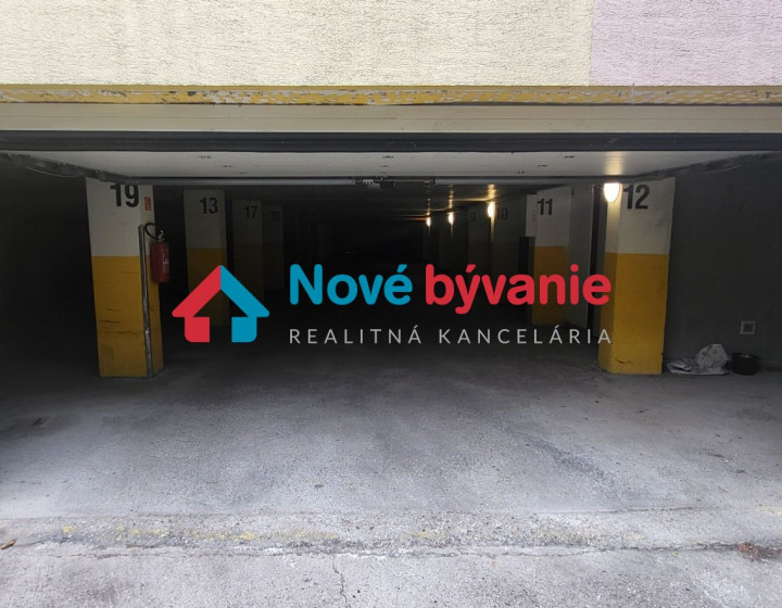 Predaj - garážové státie - Bratislava - Vrakuňa /PREDANÉ