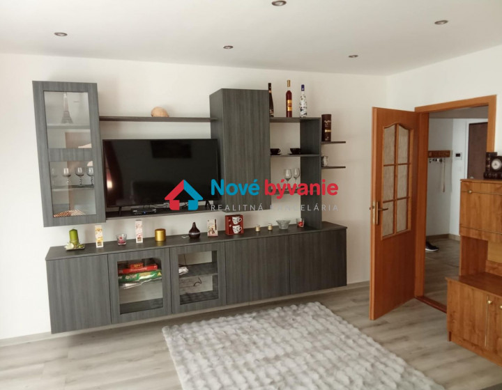 Rezervované -Prenájom 4 izbový byt - Vranov nad Topľou