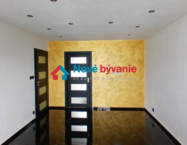 Na predaj 3 izbový luxusný byt, Snina (N035-113-MABA)