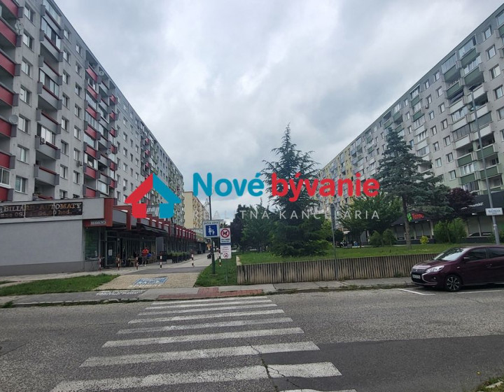 Ponúknite na predaj - 3-4 izbový byt - Bratislava-Vrakuňa