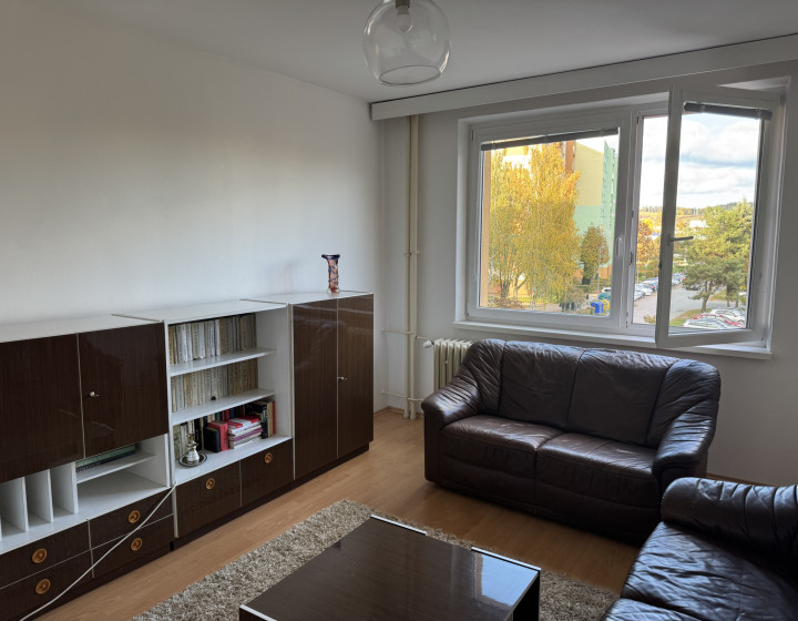 Útulný, slnečný 3-izbový byt na prenájom – Spišská Nová Ves