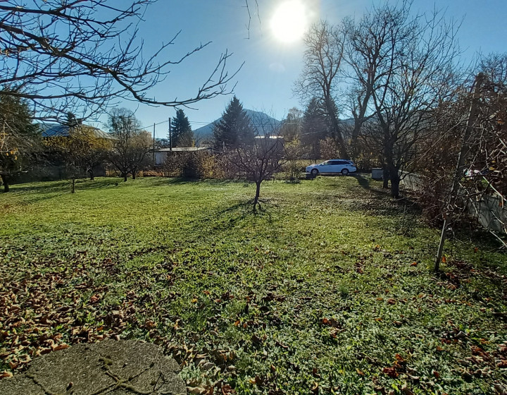Elegantný pozemok v pokojnej obci Chlmec pri Humennom