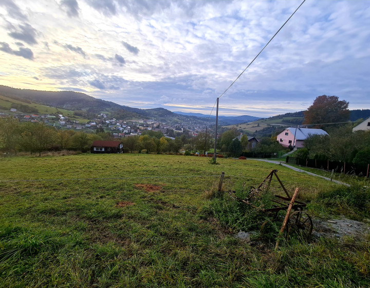 Predaj: Stavebný Pozemok 880m²,  Skalité okr. Čadca