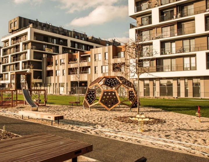 PRIPRAVUJEM DO PONUKY-PRENÁJOM 1.izbový byt SLNEČNICE- BA PETRŹALKA