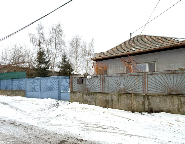 Predaj, rodinný dom s rozsiahlym pozemkom-Farná