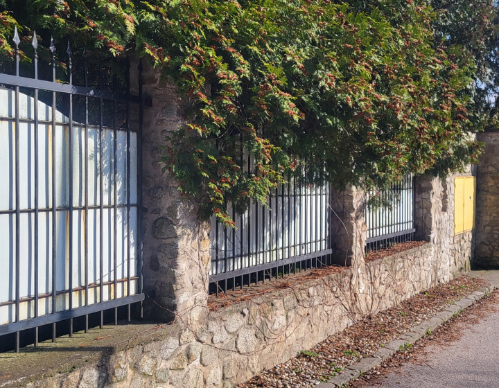 Prenájom - rodinný dom so záhradou