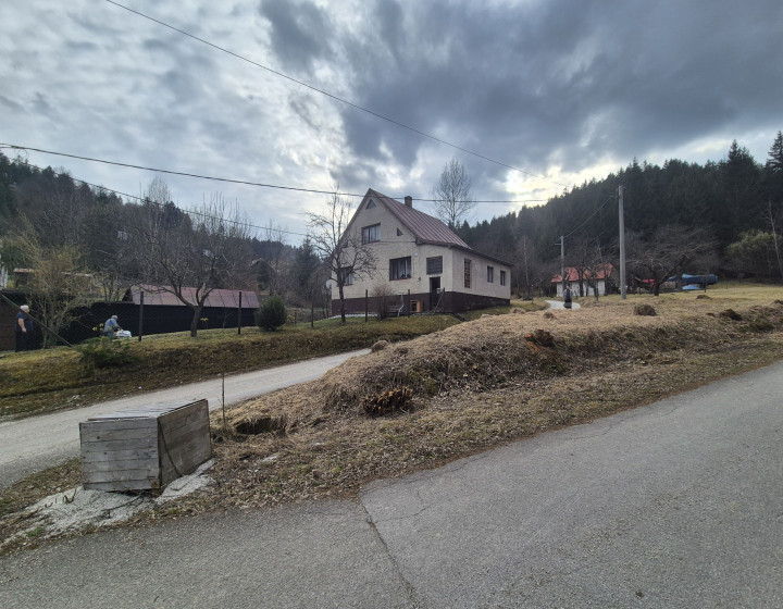 Predaj Rodinný dom 160m², pozemok 933m², Veľké Rovné Ráztoky