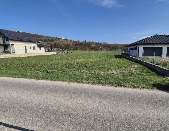 Exkluzívne: Stavebný pozemok, 2744², obec Tuhyňa okr. Ilava