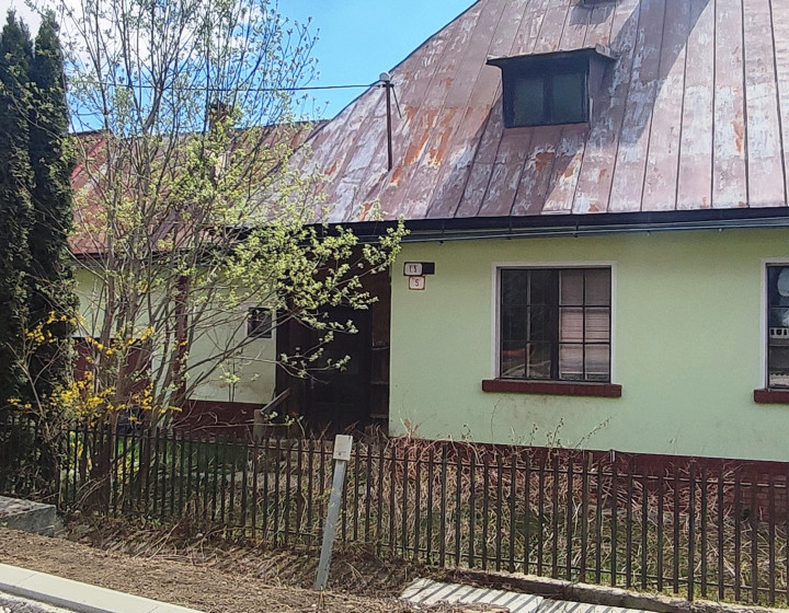 Rodinný dom v Tatranskej Štrbe na predaj ID: N044-12-STKE