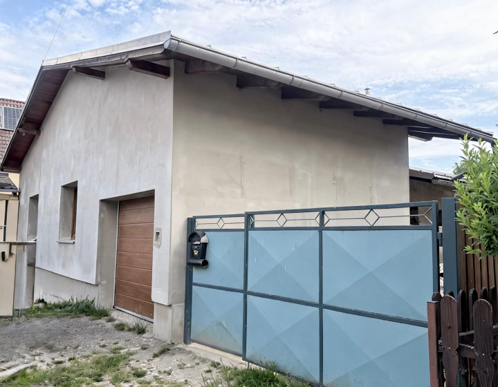 Predaj: 4i RD, bungalov, Beluša (N099-124-DASEa)
