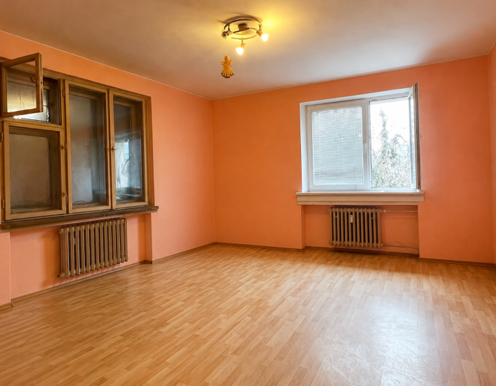 PREDAJ veľký 2izb.byt s potenciálom 3izbového, BA-Nové Mesto (N043-112-ANHO)