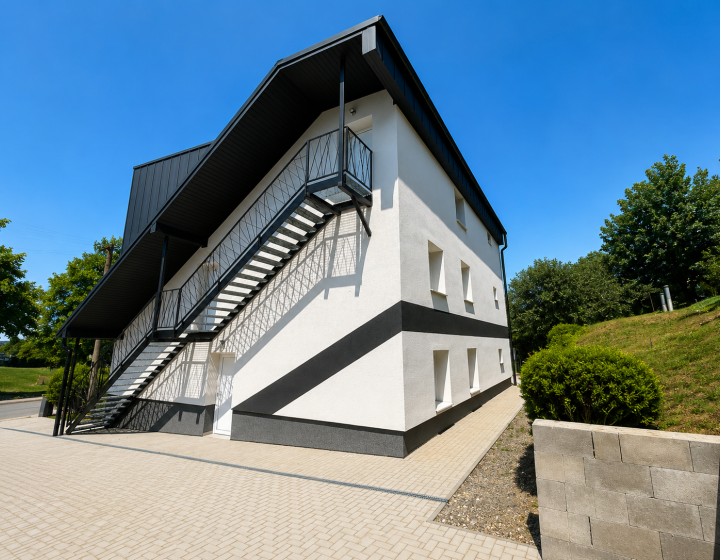 Na predaj 4 izbový byt s garážou, Jasenov (N003-114-DAKO)