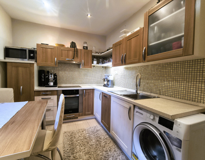 Na predaj  3izb byt Párovská ul. 2x Balkón (N038-113-BP)