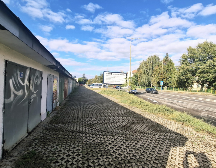 EXKLUZÍVNE na PREDAJ garáž, Družstevná ul., Humenné (N286-19-MIM)