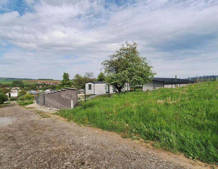 Na predaj pozemok, Raslavice (N008-14-ALVA)
