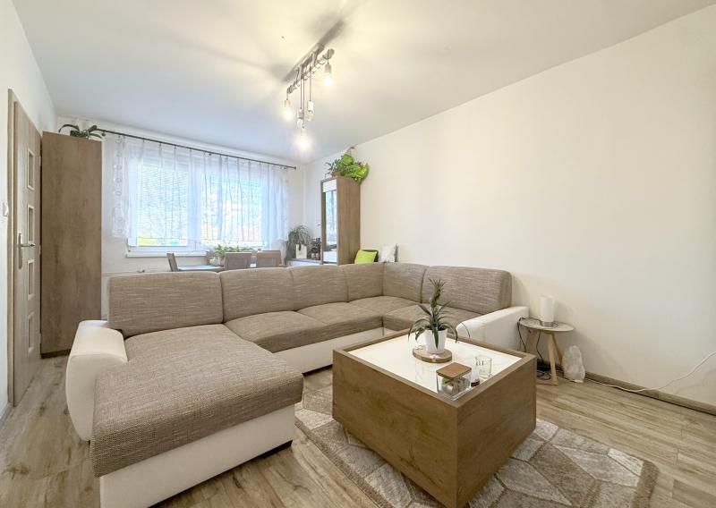 REZERVOVANÉ,3-izbový byt v centre-Želiezovce N224-113-FRADE3